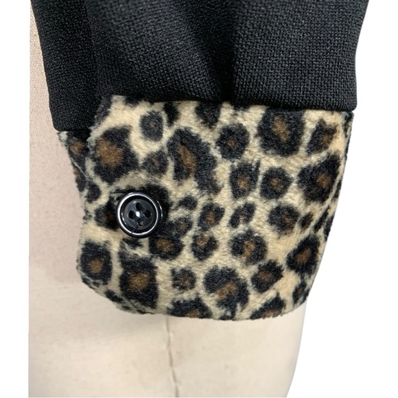 Vintage Tragically Hip Y2k Button Down Shirt Size Small - Picture 9 of 10